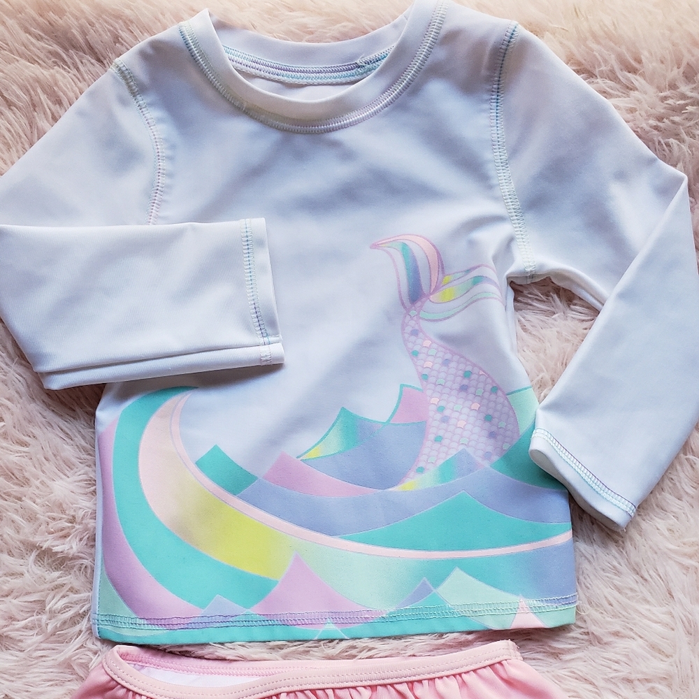 Long sleeve 2 piece swimsuit for girls size18m